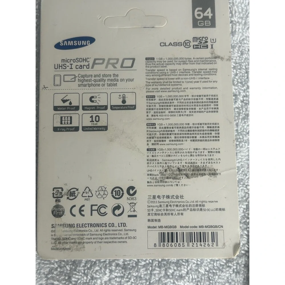 Lot of 3 Samsung PRO 64GB microSDHC UHS-I Memory Card Class 10 MB-MGBGB‎
